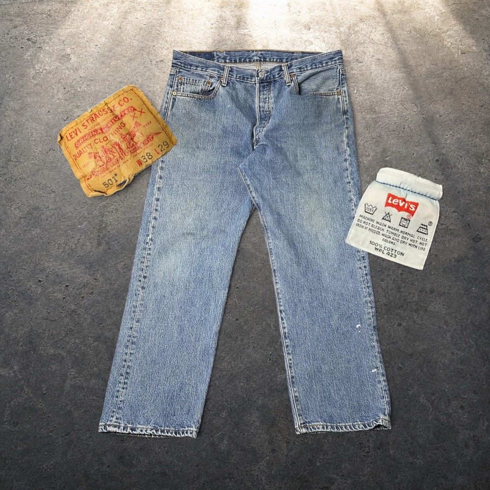 2003 Levis 501 Original Fit Straight Leg Blue Denim Jeans 38x29 Vintage 90s